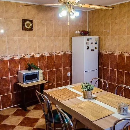 Apartment Collosal With Garden *