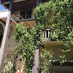 Collosal With Garden Bukarest