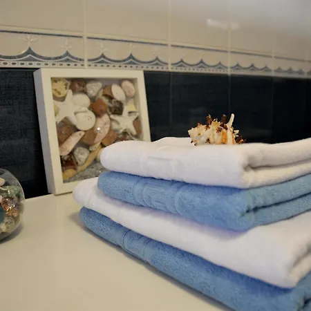 Collosal With Garden * Βουκουρέστι